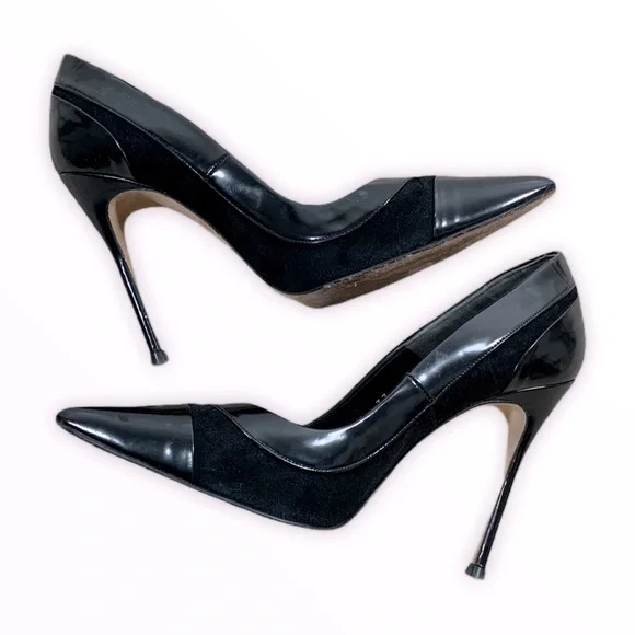 Carolina Herrera Black Suede and Satin High Heel - Picture 2 of 6